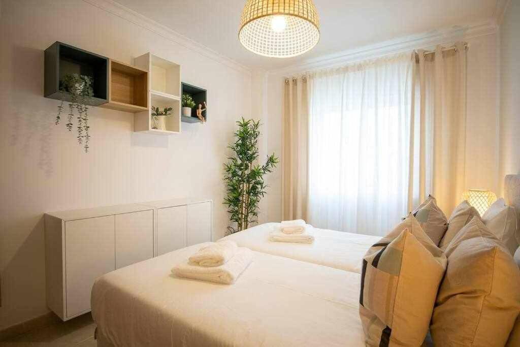 Modern 3Br Apt W/ Lg Terrace, Bbq, Ac & Parking Tavira Exterior photo