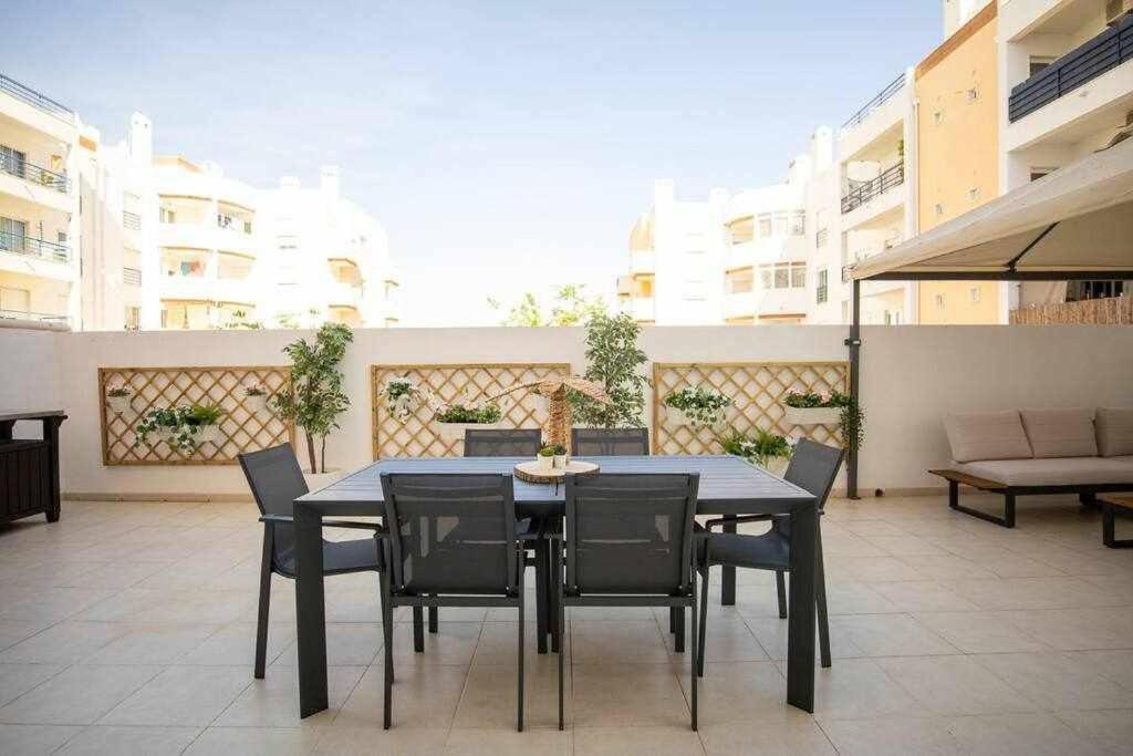 Modern 3Br Apt W/ Lg Terrace, Bbq, Ac & Parking Tavira Exterior photo